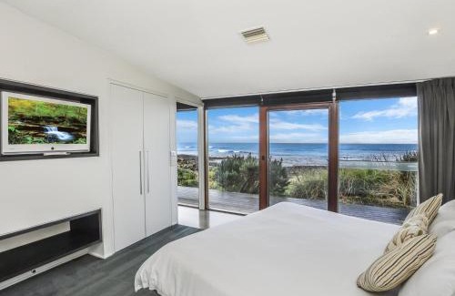 Port Fairy Villa | Hearns Beachside Villa 2