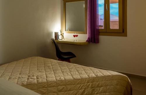 Oia Apartment | Heart of Oia - Private house with Jacuzzi