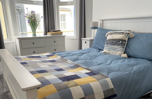 Portrush Apartment | Heart of Portrush Apartment: the perfect base to explore the Causeway Coast
