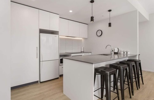 Christchurch City Centre Apartment | Heart of the CBD 2Bdrms 2Bthrms secure park