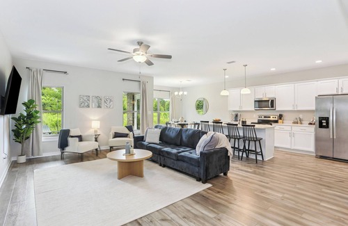 Foley House | Hearth & Haven 4BR w/Game Room + Fire Pit Walk to Foley Sports Complex