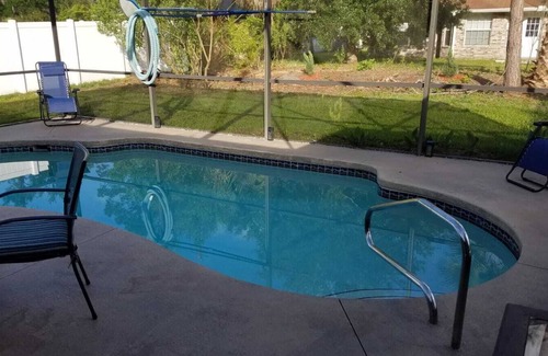 Palm Coast House | HEATED POOL and 2 Jacuzzis . Fully renovated gorgeous house fully equipped