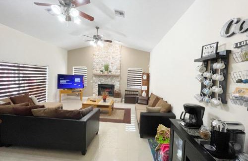 Hunt Club Apartment | Heated pool at Persimmon Retreat