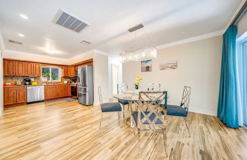 Cypress Lakes House | HEATED POOL + KAYAKS! TIKI HUT & 1 MILE TO BEACH!