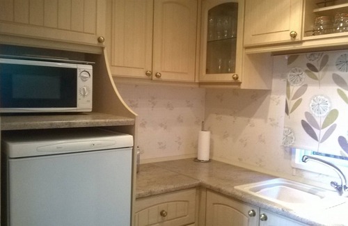 Dinas House | Heated Static Caravan with Sea Views +Private Garden