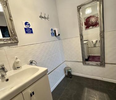 Dover Bed & Breakfast | Heathwood