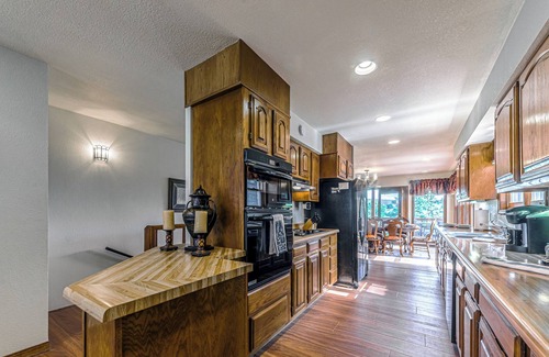 Ruidoso House | Heaven Sent: large family home w/Game Room, Hot Tub, Pet Friendly