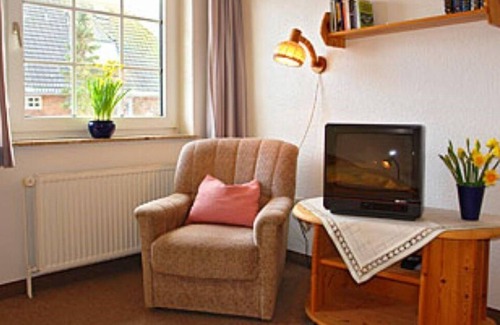Norddorf Apartment | Heckenrose3 EG links