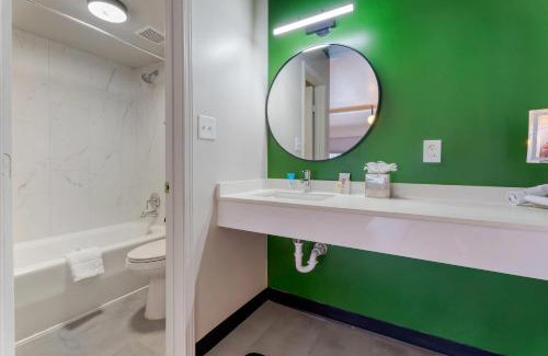 Greater Heights Hotel | Heights House Hotel - Houston Heights Downtown, an Ascend Collection Hotel