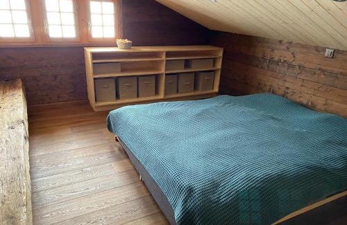 Staldenried  Gspon Apartment | Heimelige Wohnung in einem Walliser Haus