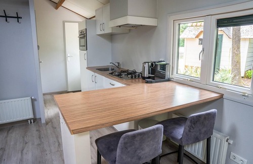 Ermelo Resort | Heivlinder 4p - Two Bedroom Resort, Sleeps 4