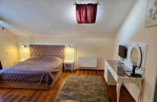 Mykolaiv Apartment | Helen Hotel
