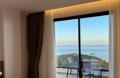 Dhermi Hotel | Helios Boutique Hotel