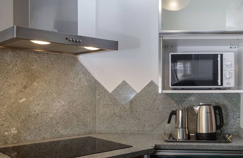 Cervinia Apartment | HelloChalet - The View ski-in/ski-out Matterhorn view with garage