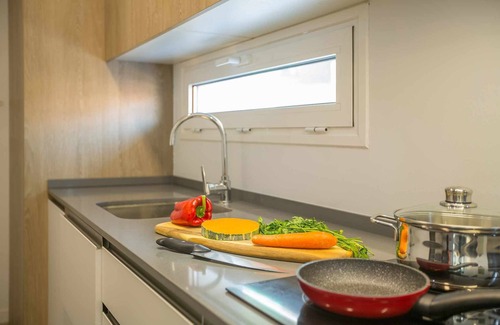 Las Palmas de Gran Canaria Apartment | Hercot Canteras Beach Apartment, Sun