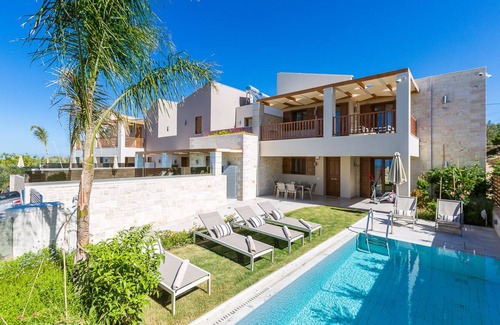 Kirianna Villa | Hera Villa, Family Paradise with Heated Pool