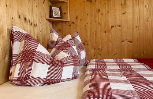 Hainewalde Ski Chalet | Herbert's Naturlodge - Ferienidyll im Naturpark Zittauer Gebirge
