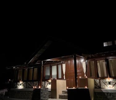 Dharamshala House | Heritage House by Himtrek Stays, Mcleodganj