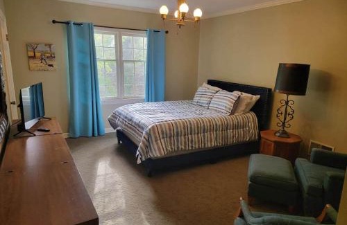 Holly Springs Bed & Breakfast | Heritage Inn BNB