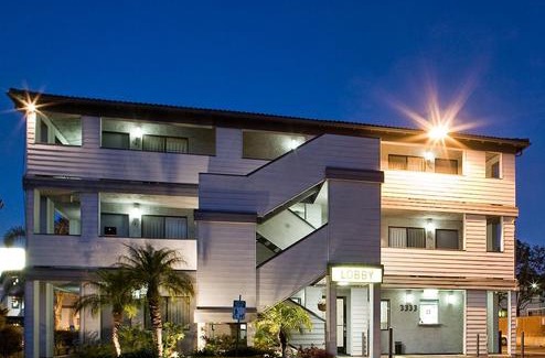 Midway-Pacific Highway Hotel | Heritage Inn San Diego