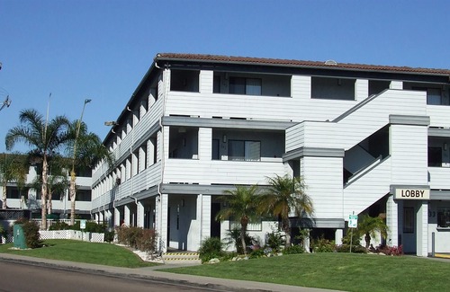 Midway-Pacific Highway Hotel | Heritage Inn San Diego