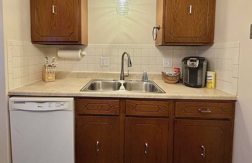 Manhattan Apartment | Heritage Suites 38