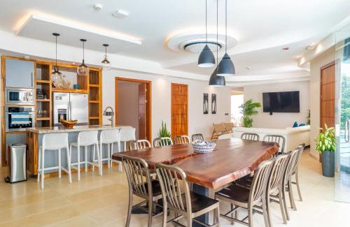 Jaco Apartment | Hermosa Waves D1