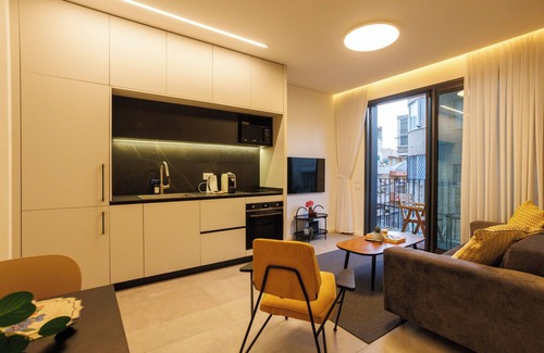 Neve Tzedek Apartment | Herzel suite 8