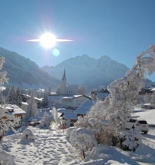 Hirschegg Hotel | Herzen´s Landhaus
