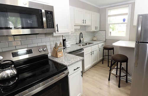 Columbus House | Hiawatha Hideaway - Darling 2 BR w/Private Backyard