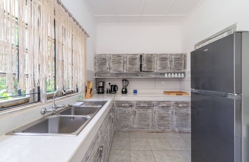 Diani Beach Hotel | Hibiscus
