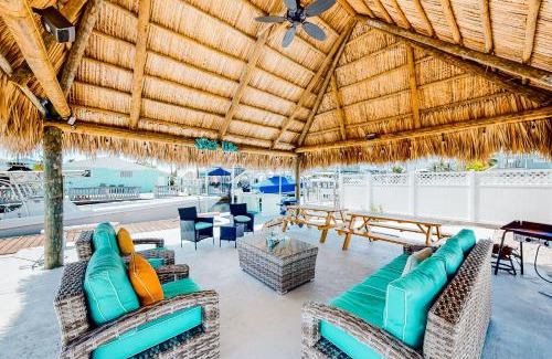 Sexton Cove Estates House | Hibiscus Vistas