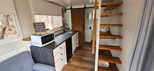 Glenwood House | Hidden Camp's Loft House by Tiny Away