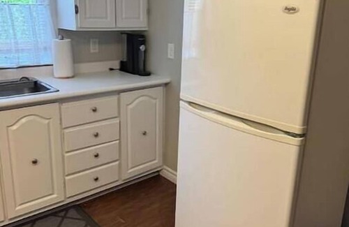 Quidi Vidi Apartment | Hidden Garden Gem; Pet Friendly