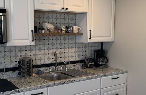 Kerrville Cottage | Hidden Gem located in the beautiful Hill Country Texas