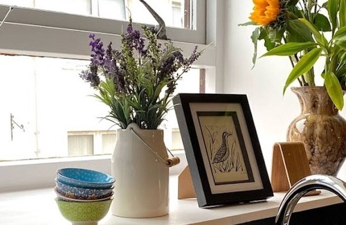 Stornoway Apartment | Hidden Gem: Spacious, airy attic flat- Sleeps 7- in Heart of Stornoway