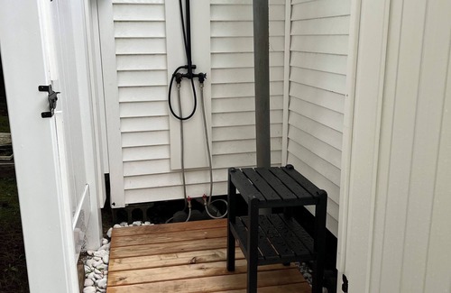 Ogunquit Cottage | Hidden Hideaway!