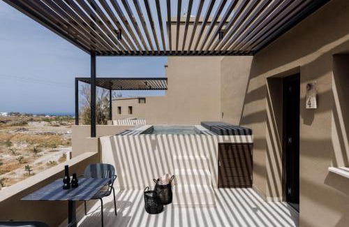 Vothon Hotel | Hidden Hills