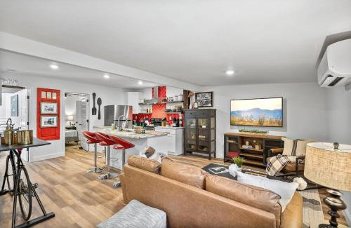 St. Augustine House | Hidden Lighthouse Bungalow Renovated 2 Beds Dogs Ok