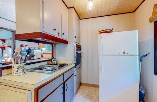 Manzanita House | Hidden Oasis | Dog-friendly house in Manzanita with 3 decks, walk to the beach