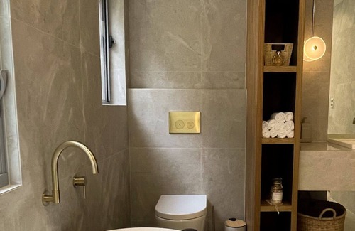 Currumbin Valley House | Hidden Valley Retreat | pool | spa/sauna | gym