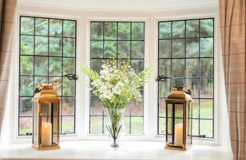 Penicuik House | Hideaway country cottage near Edinburgh