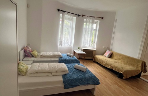 Rakosszentmihaly Cabin | Hideaway House 01 with Garden and Free Parking