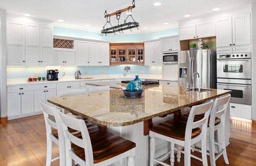 Edgar House | High class service, rustic charm