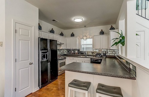 Memphis House | High End Mud Island Home