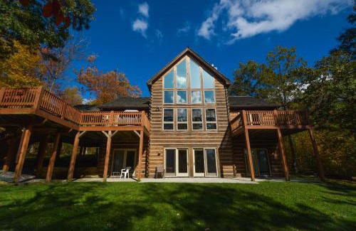 McHenry House | High-Skis Villa