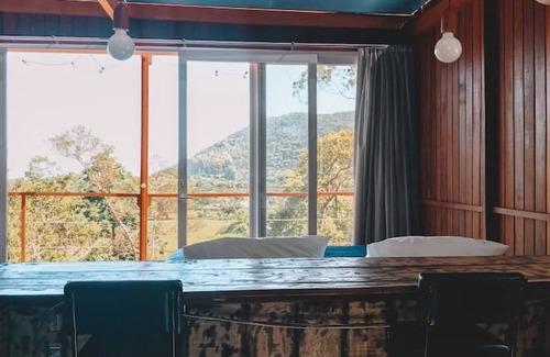 Acores House | High Standard Glass House - Hosting with Purpose