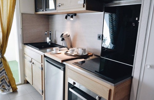 Gares Apartment | High standing apartment (free parking)