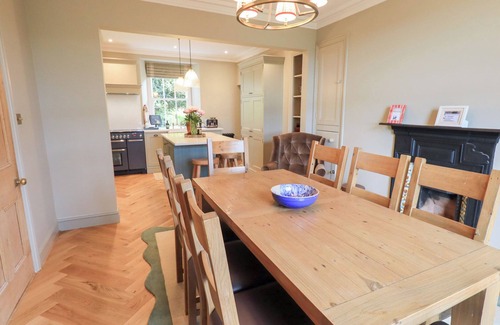 Torver Cottage | HIGH TORVER HOUSE, pet friendly, luxury holiday cottage in Torver