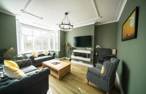Cleethorpes House | Highgate Beach House - Great for family stays and contractors